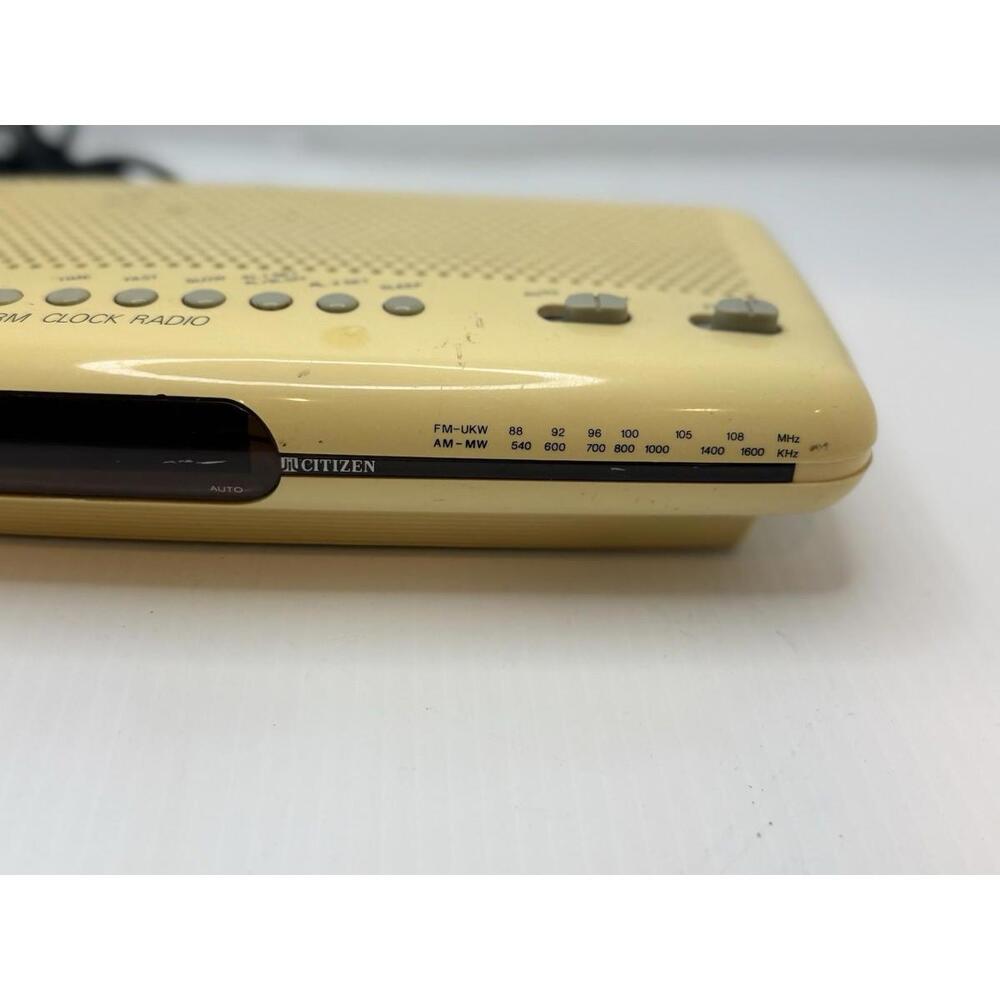 VINTAGE RARE CITIZEN BEDSIDE ALARM CLOCK RADIO RARE - Picture 5 of 12